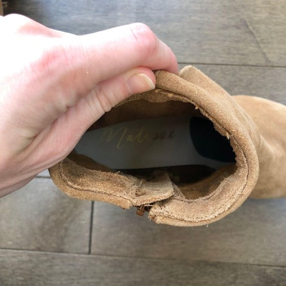Matisse Paulson Tan Fringe Suede Booties, 9.5 - Picture 8 of 9